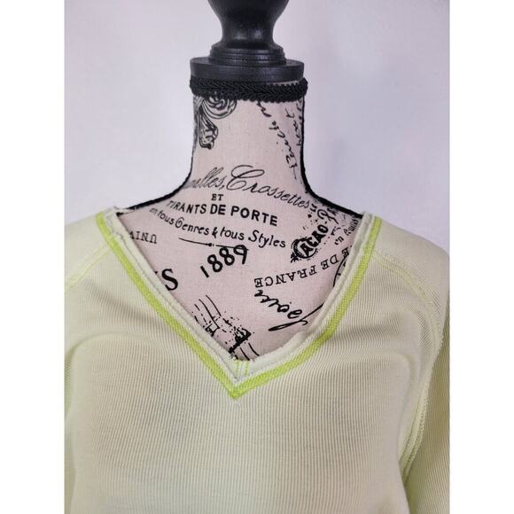 Free People FP Movement Crop Sweater Top Sz XS Short Sleeves Ribbed Yellow Green - Picture 2 of 9